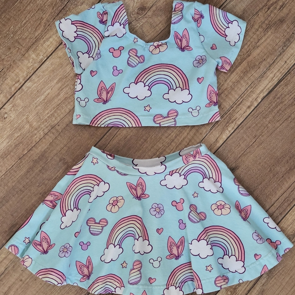 Raising Wilds 2 piece Rainbow Mickey